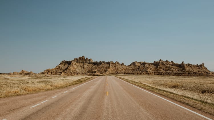 road to badlands national park
